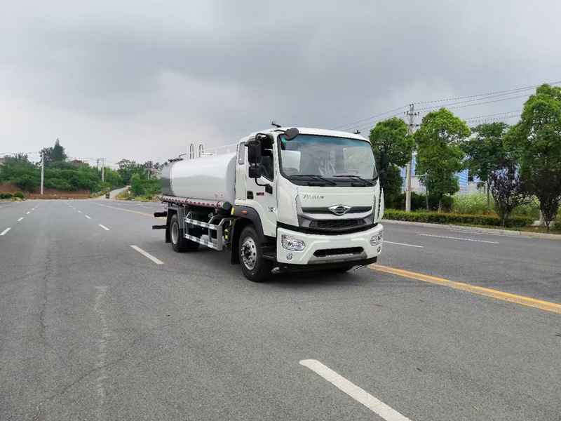 福田領航ES7 15方灑水車